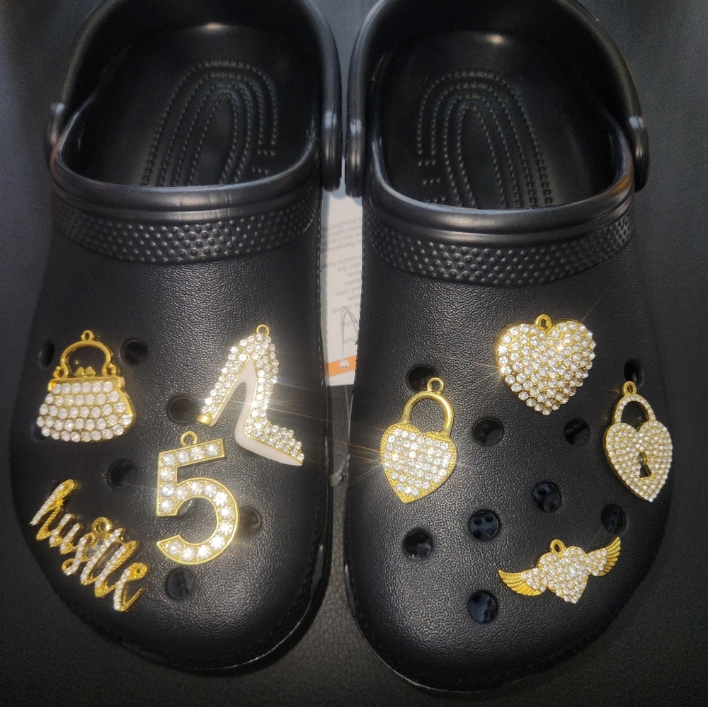 4 piece gold rhinestone croc charms